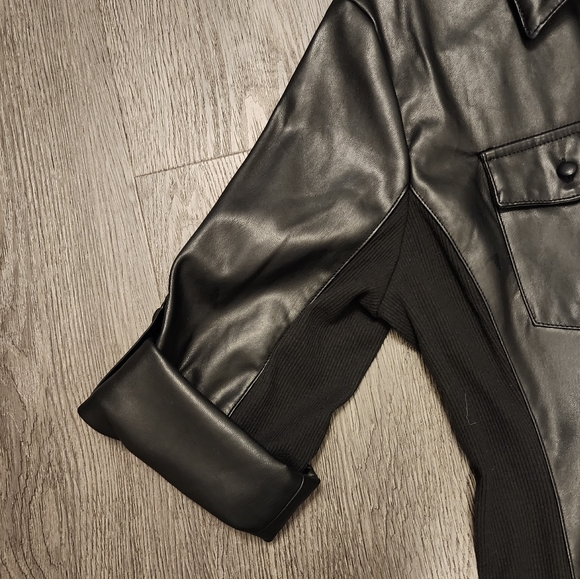 CI Sonno black faux leather button up top. - Picture 3 of 6